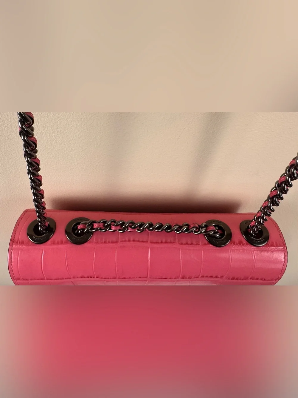 Coach Madison Shoulder Bag in Crocodile-Embossed Leather Pink Gunmetal Chain
